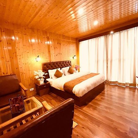Tata Vista Resort Mall Road Manali - Centrally Heated & Air Cooled Zewnętrze zdjęcie
